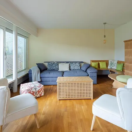 Beautiful Luxury With Terrace, Large Garden, Parking Space And Smart Tv