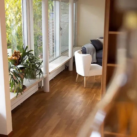 Beautiful Luxury With Terrace, Large Garden, Parking Space And Smart Tv Apartment