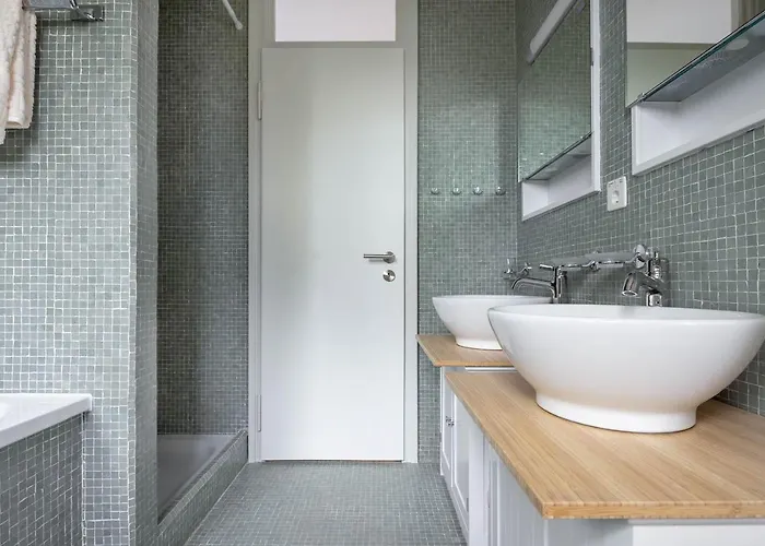 Luxury With Terrace And Garden Free Parking Smart Tv Etc Apartament *